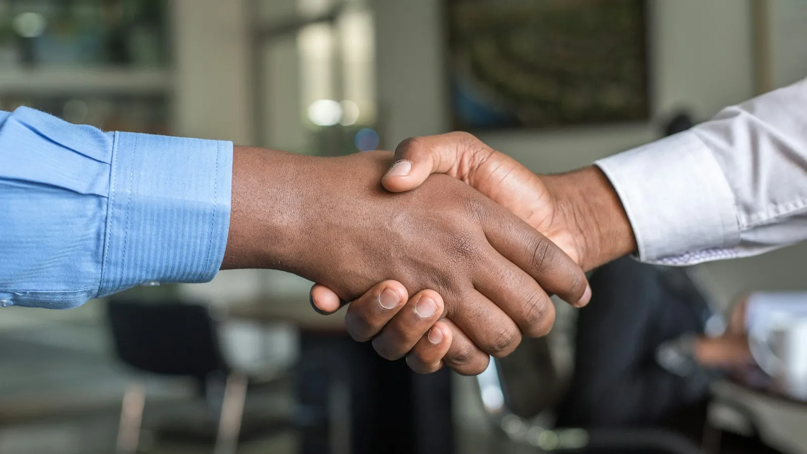Handschlag bei der Zusammenarbeit